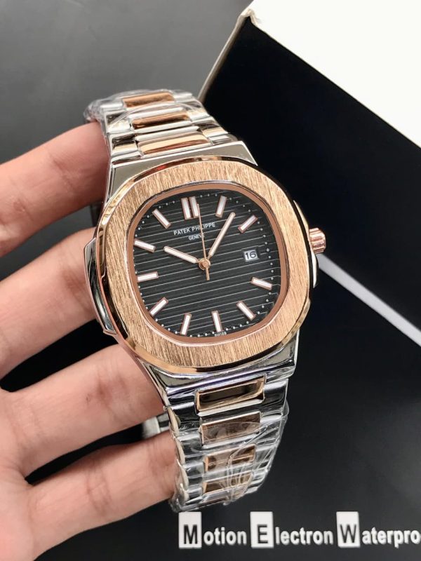 Patek Philippe Geneve Nautilus Series Wrist Watch For Men - Image 2