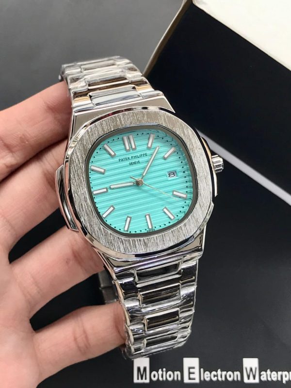 Patek Philippe Geneve Nautilus Series Wrist Watch For Men - Image 7
